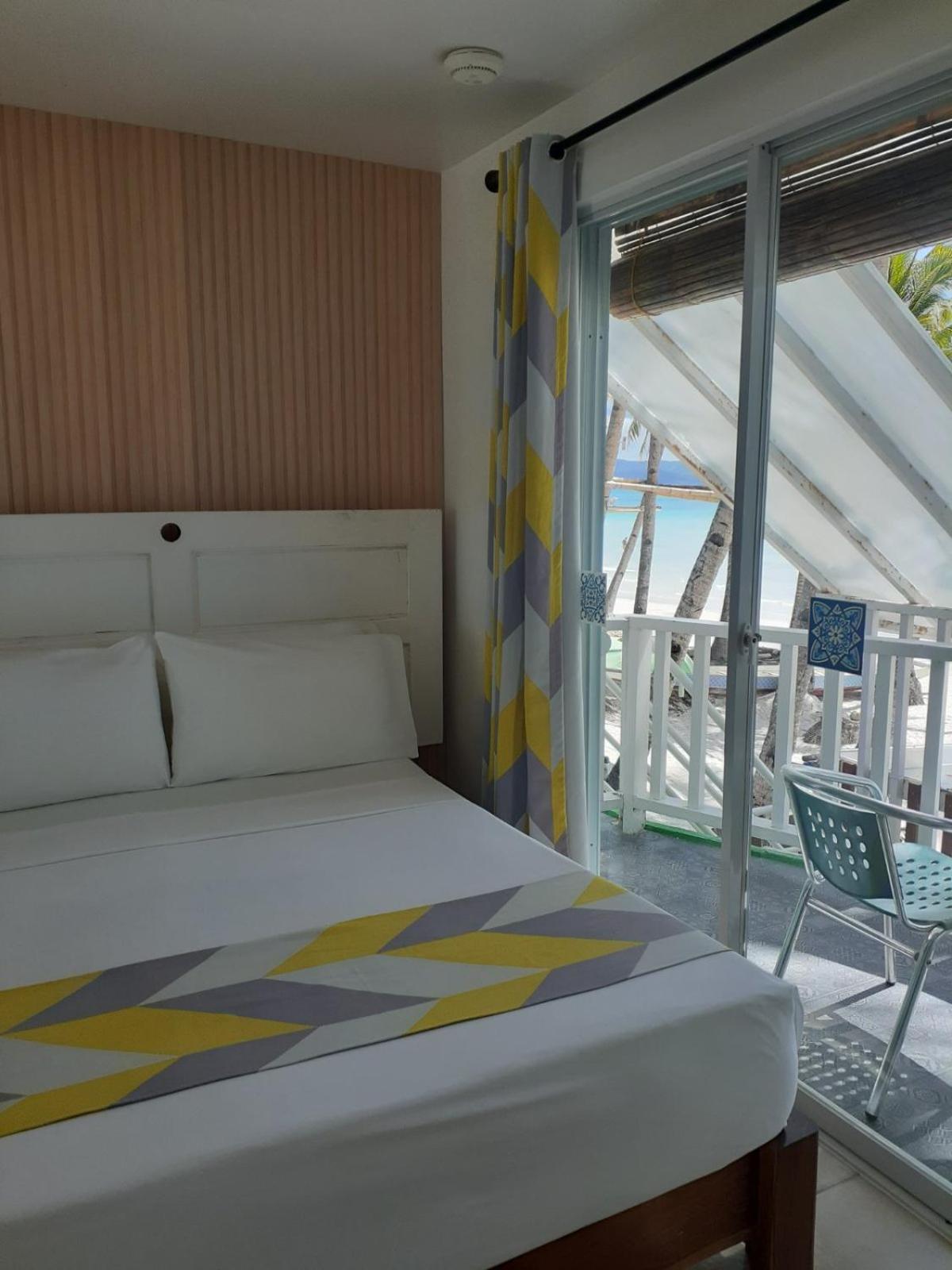 Bluewaves House Balabag (Boracay)