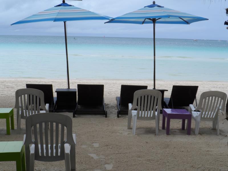 bahay-panuluyan Bluewaves House 2*